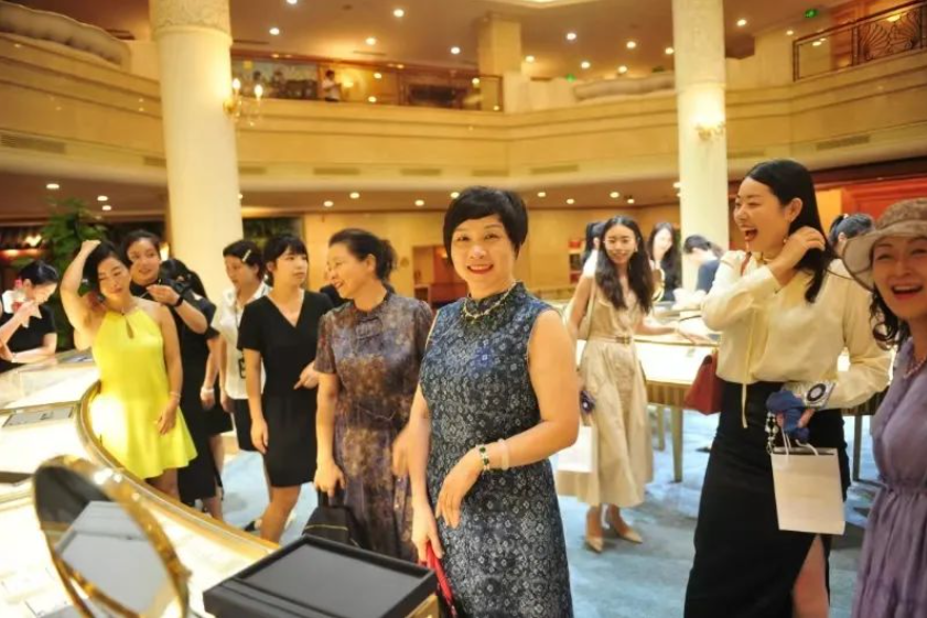 璀璨落幕，余韵悠长！REINA MORA珠宝沙龙圆满结束