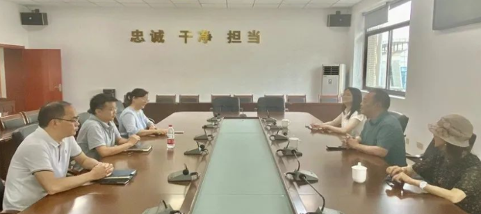 政企同心聚合力 共谋发展谱新篇