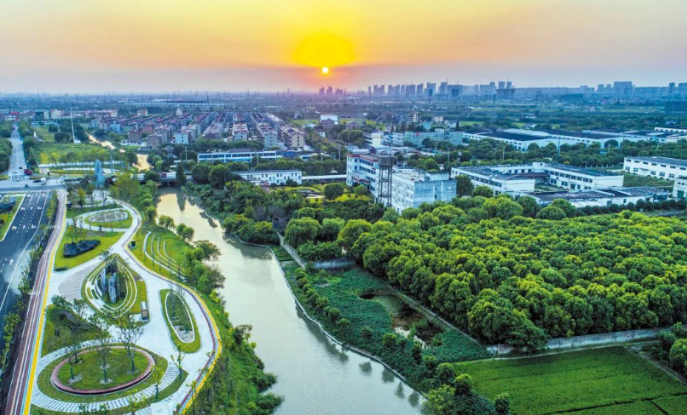 中共成都市委关于加快推进超大城市城乡融合高质量发展的决定