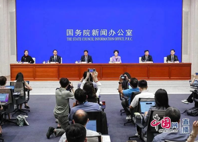 工信部介绍促进民营中小微企业发展、培育专精特新中小企业有关工作情况